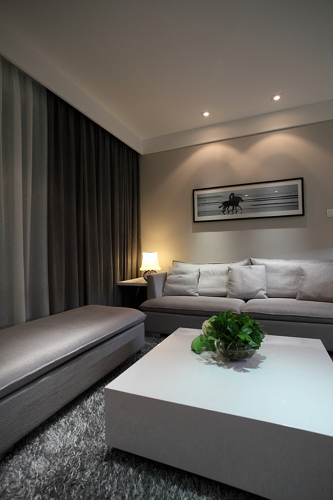 客厅图片来自家装大管家在比梦想更温暖 119平现代舒适3居的分享