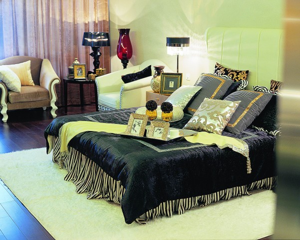 欧式古典 三居 80后 小资 卧室图片来自今朝装饰小魏在万科紫苑欧式古典的分享