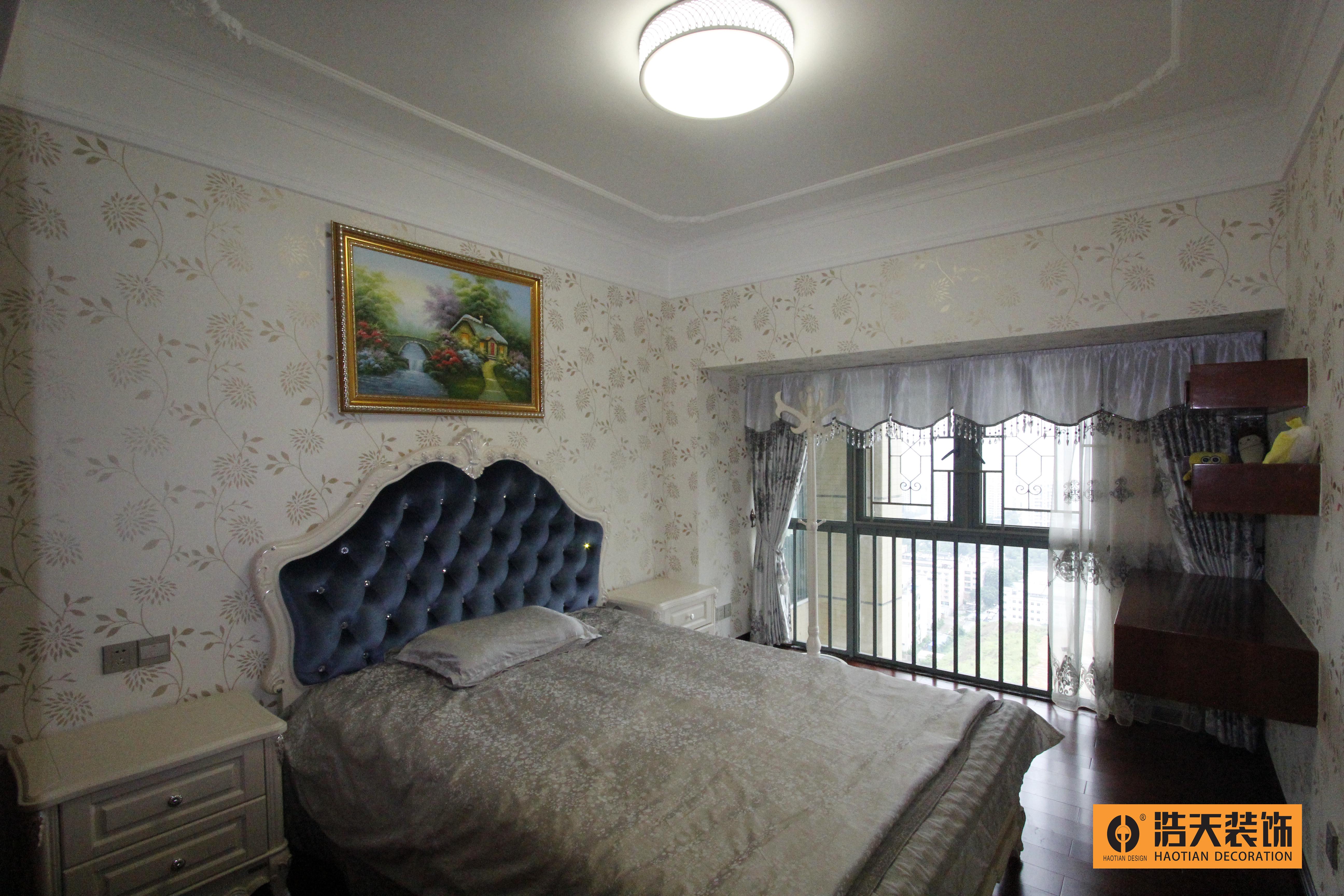 简约 小资 卧室图片来自深圳市浩天装饰在居家的分享
