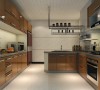 统一颜色的整体厨房，地面的颜色与吊顶的颜色也很一致，和谐而统一，统一中又有一点变化，简约的精华。