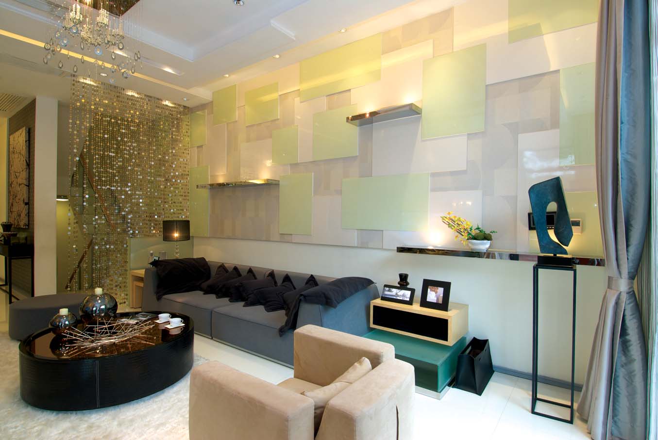 客厅图片来自成都龙发装饰公司在置信牧山丽景 现代风格设计的分享
