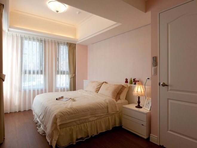 简约 现代 三居 卧室图片来自合建装饰李世超在简约现代风三居室的分享
