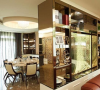 保利星座-二居室-114平米-餐厅装修设计 
装饰与使用于一体的餐厅空间