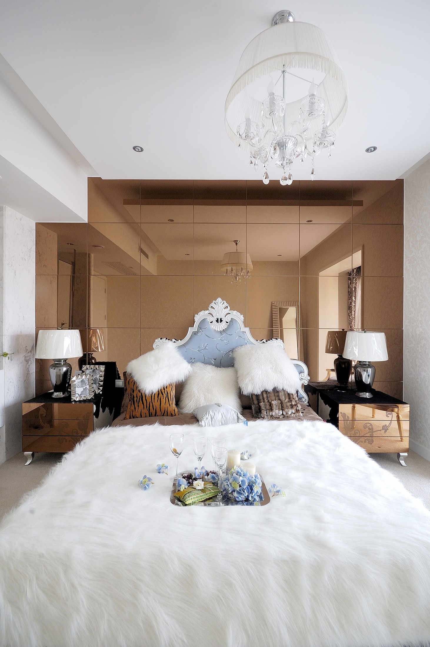 欧式 三居 小资 奢华 纯欧式 卧室图片来自张顺在奢华欧式你可以拥有的家！的分享