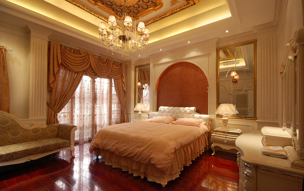 欧式 卧室图片来自北京亚光亚装饰厚宅旗舰店在欧式风格，高贵的生活。的分享