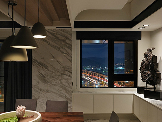 简约 餐厅图片来自亚光亚神设手小刘在设计师眼中的完美大宅的分享
