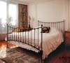 卧室相对简单，一张大床，温暖被窝，足矣，卧室，要的是可以好梦就完美无缺。