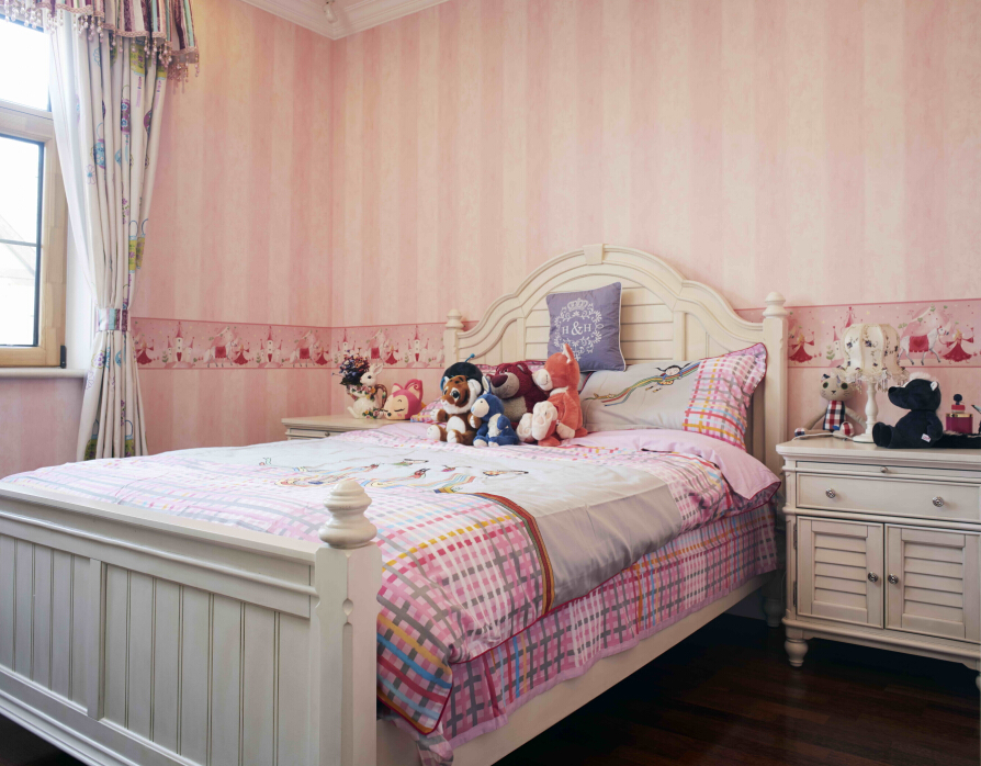 欧式 中式 混搭 别墅 冷暖色调 儿童房 卧室图片来自尚层别墅设计在中西文化与冷暖色调的碰撞的分享