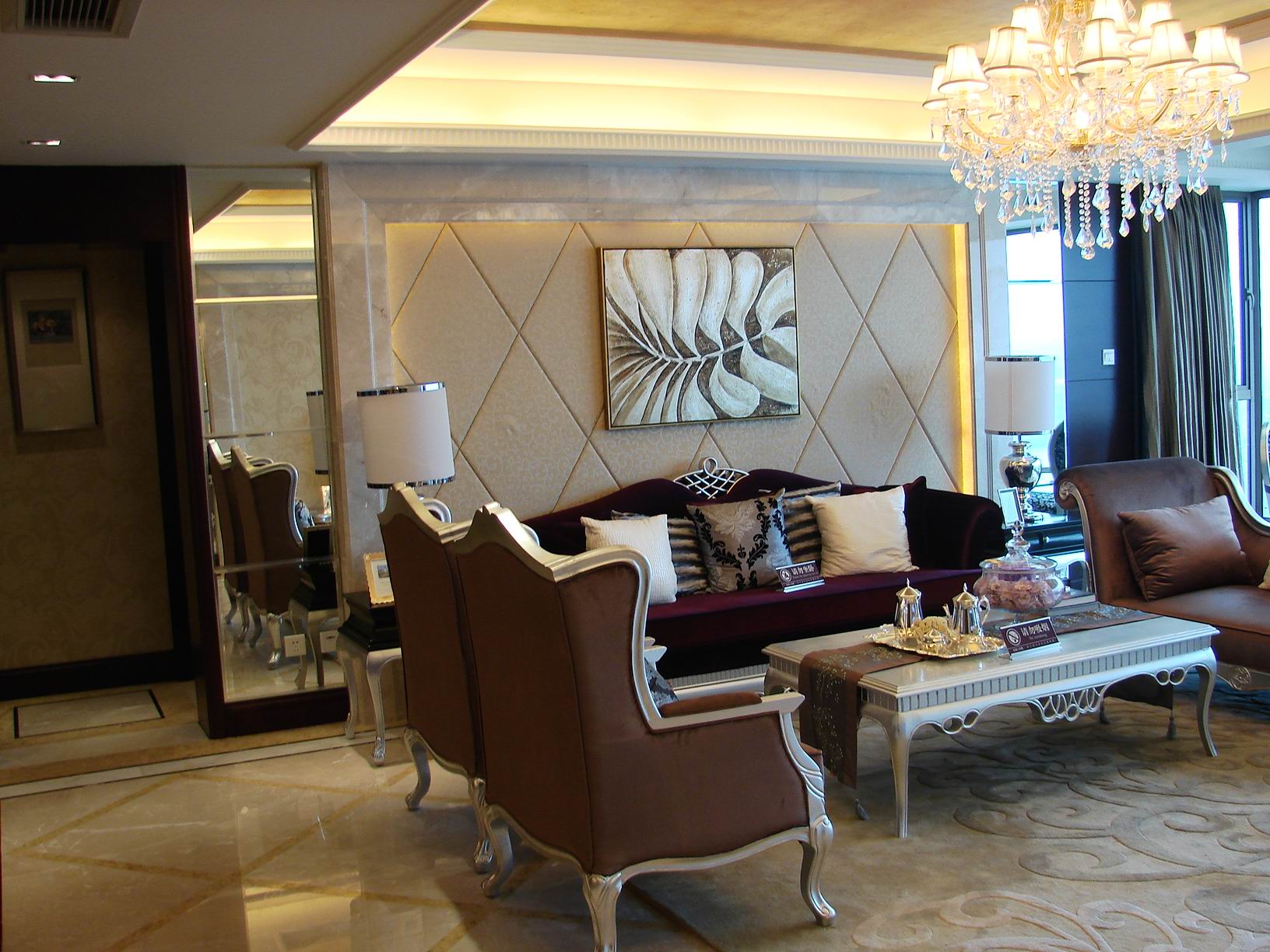 欧式 四室两厅 四居 欧式样板间 客厅图片来自超凡装饰季国华在典雅大气欧式风格样板间的分享