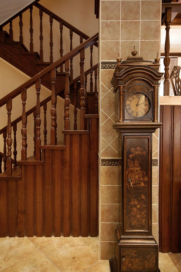 美式风格 别墅 楼梯 客厅 电视背景 书房 卧室 楼梯图片来自张德平在自建别墅的分享