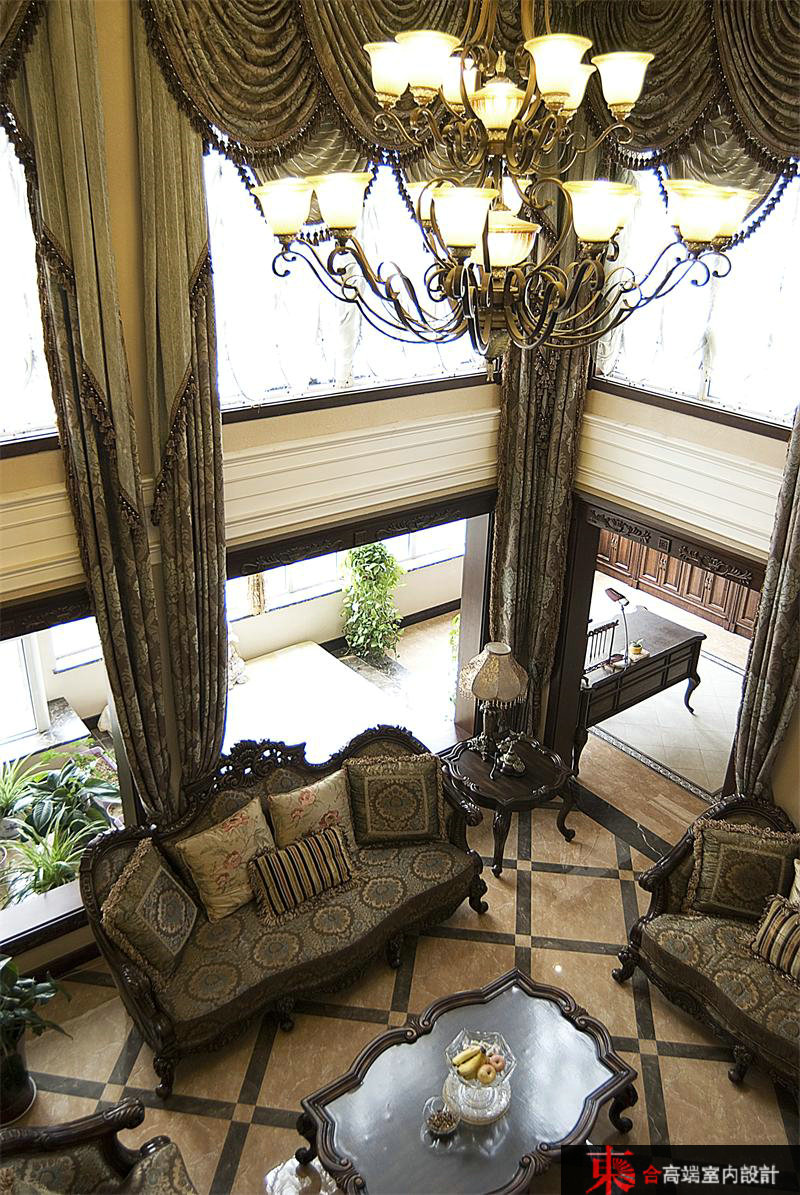 别墅 美式 高端 客厅图片来自東合設計-王卫东在蓝郡的分享