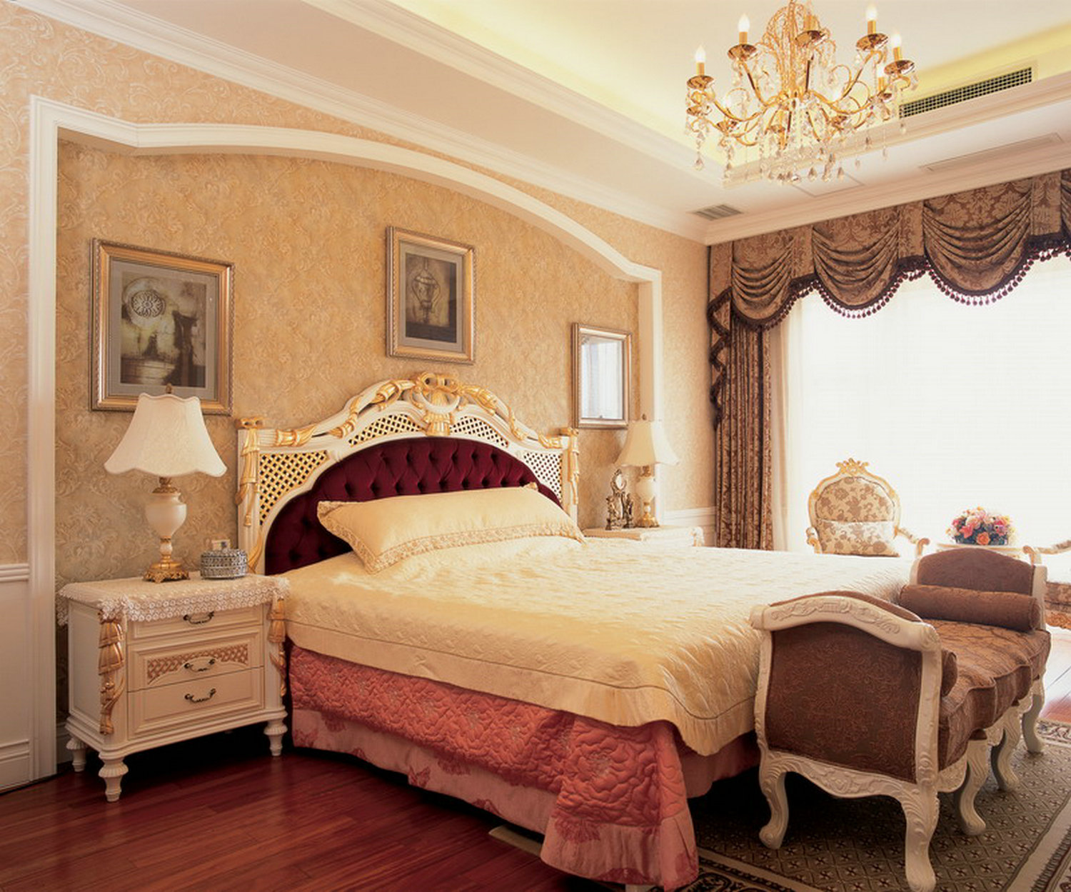 新古典风格 别墅设计 典雅端庄 舒适大气 实创装饰 卧室图片来自上海实创-装修设计效果图在变幻的线条-新古典别墅设计的分享