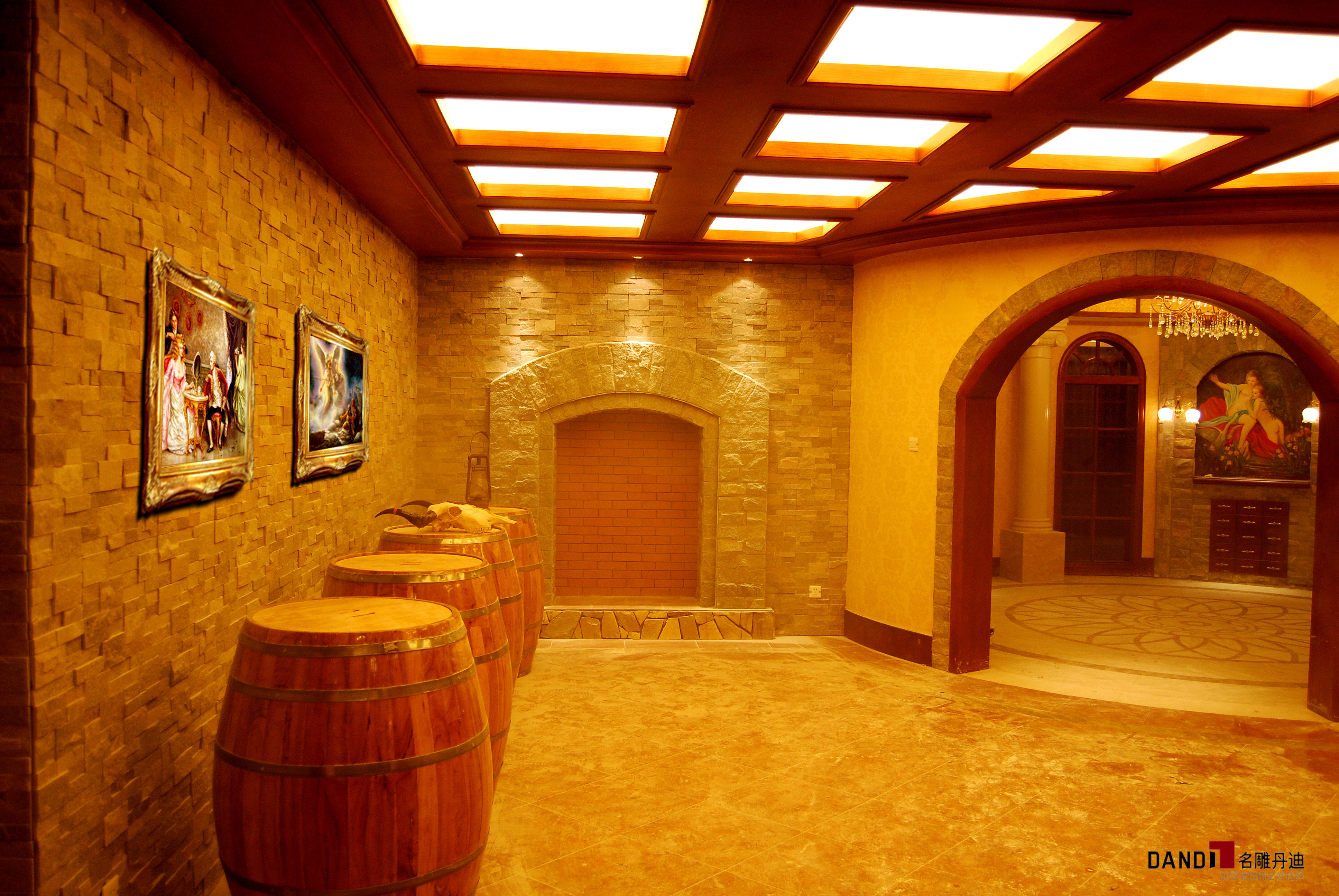 北美奢华 美式 酒窖装修 名雕装饰 文化空间 其他图片来自名雕丹迪在北美情调—十二橡树庄园奢华酒窖的分享