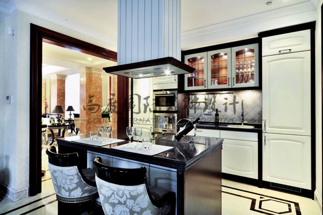 三居 别墅 客厅 卧室 厨房 餐厅 高度国际 装饰设计图片来自高度国际装饰宋增会在上海南郊别墅254号的分享