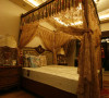 纯水岸欧式风格200平复式楼阁卧室：典雅高贵，精致唯美。