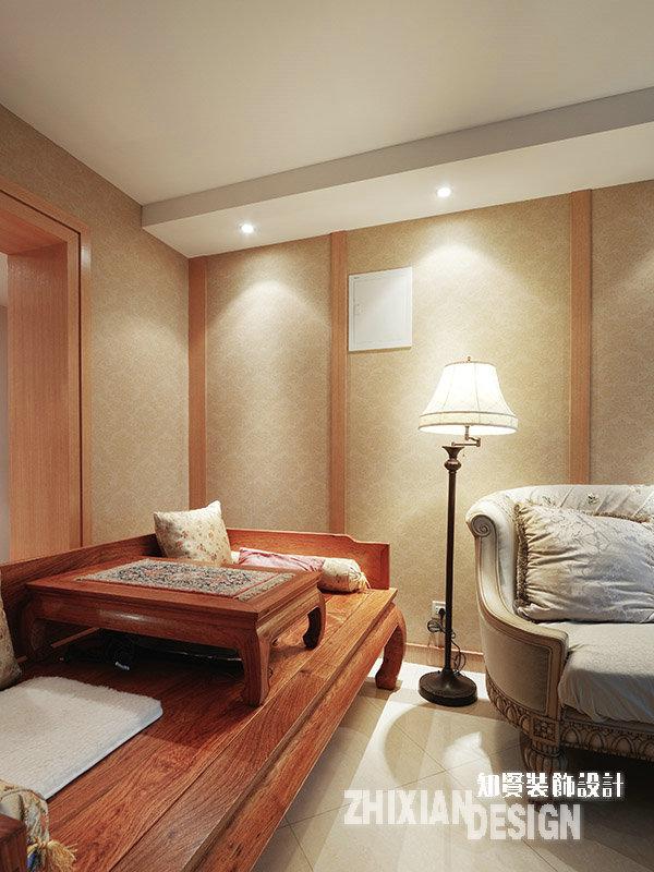 简约 欧式 混搭 三居 客厅图片来自上海知贤设计小徐在170平现代混搭 造就实木色的经典的分享