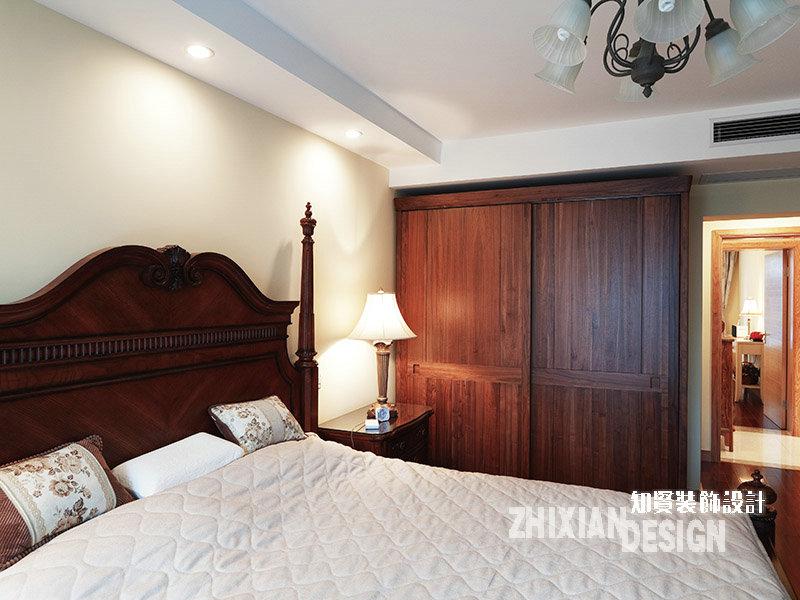 简约 欧式 混搭 三居 卧室图片来自上海知贤设计小徐在170平现代混搭 造就实木色的经典的分享