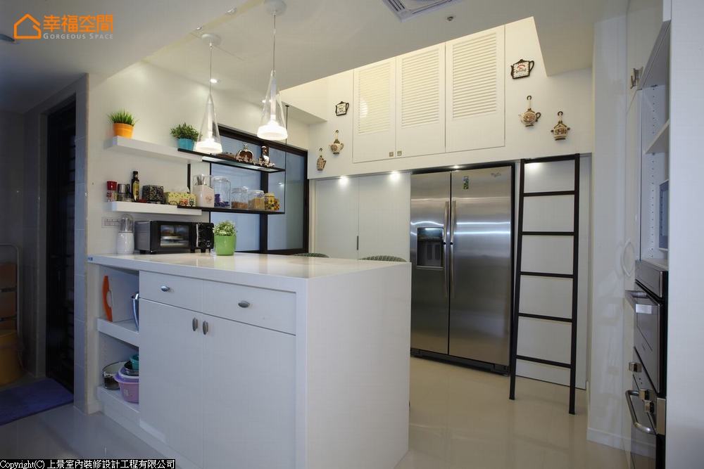 现代 二居 简约 收纳 厨房图片来自幸福空间在深白尺度 149平纯净空间的分享
