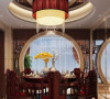 餐厅：中国传统室内陈设包括字画、匾幅、盘景、陶瓷、古玩、屏风、博古架等，追求一种修身养性的生活境界。