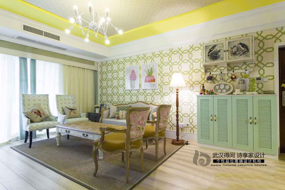 客厅图片来自得间诗享家设计在马里奥的梦幻家的分享