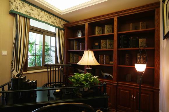 欧式 书房图片来自博览天下在鹭湖宫-312平米欧式风格的分享