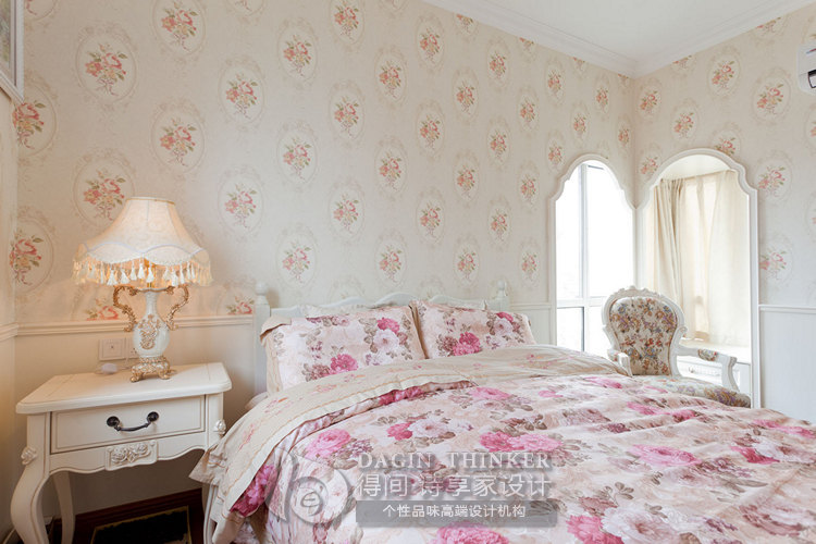 卧室图片来自得间诗享家设计在梦回凡尔赛的分享