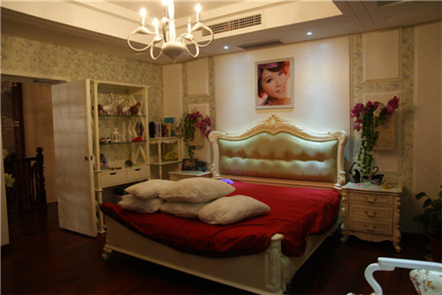 混搭 卧室图片来自长沙金煌装饰在古典之居的分享