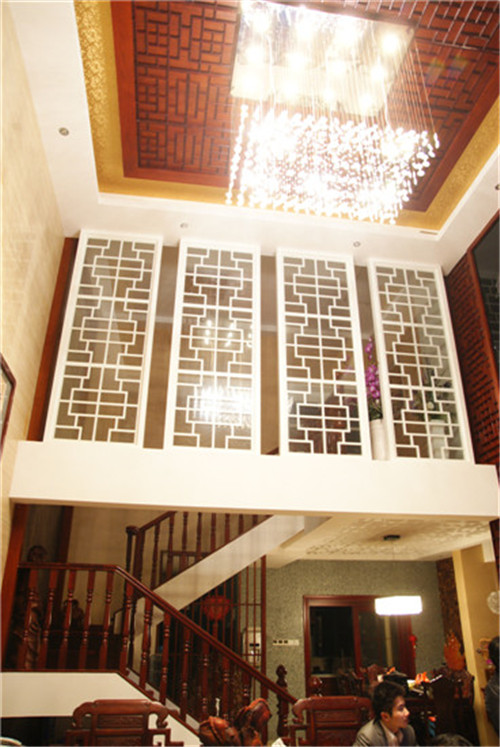 混搭 楼梯图片来自长沙金煌装饰在古典之居的分享
