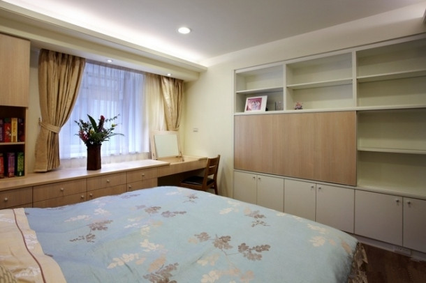 简约 现代 时尚 高度国际 三居 白领 80后 白富美 高富帅 卧室图片来自北京高度国际装饰设计在132平原木色系三居室的分享