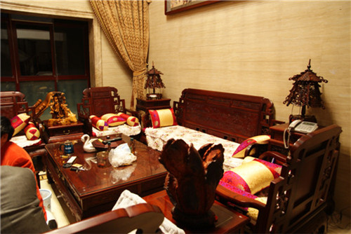 混搭 客厅图片来自长沙金煌装饰在古典之居的分享