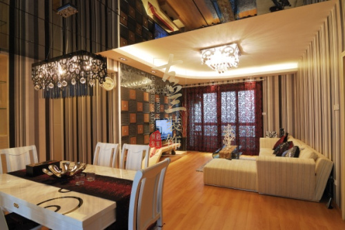 现代 三居 温馨 小清新 装修设计 客厅图片来自香港古兰装饰-成都在暖色调清心时尚温馨小窝的分享