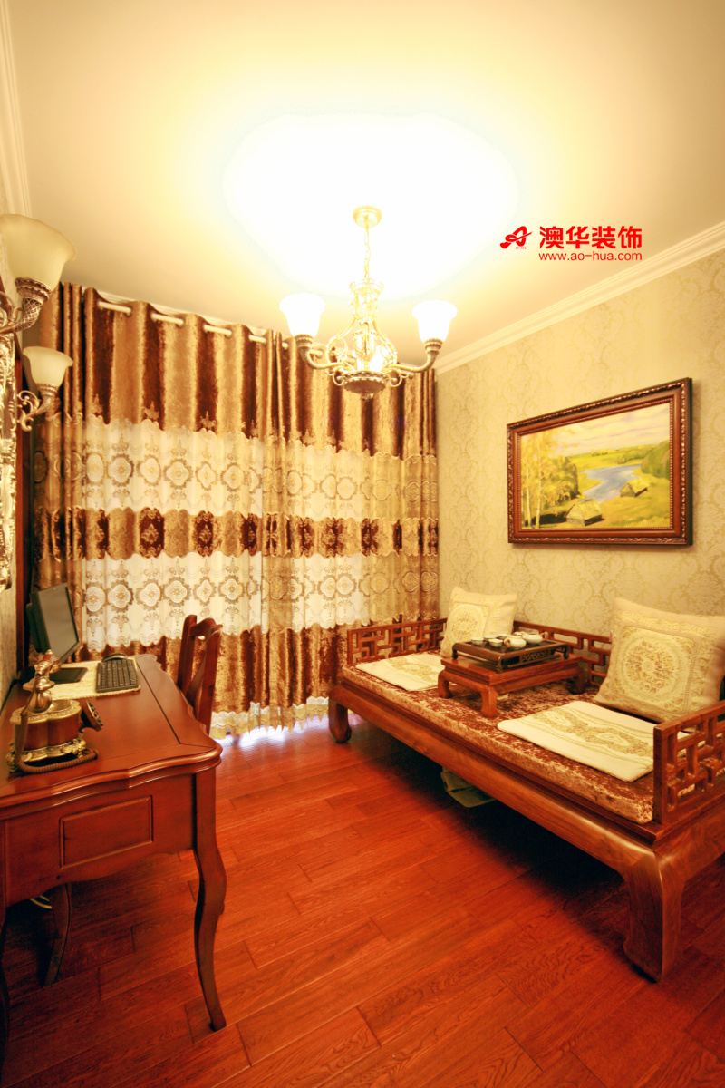 三居 中式 奢华 新中式 书房图片来自用户5193438255在新奢华中式风新都会高贵三居室的分享