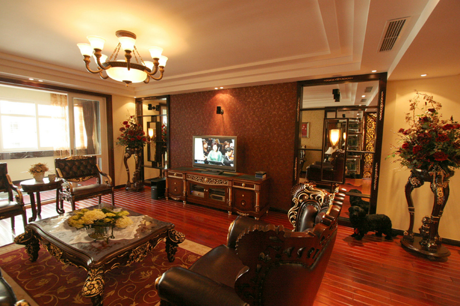 别墅 中式古典 别墅设计 客厅 客厅图片来自上海实创装饰工长在148平3房26万豪华简约中式设计的分享