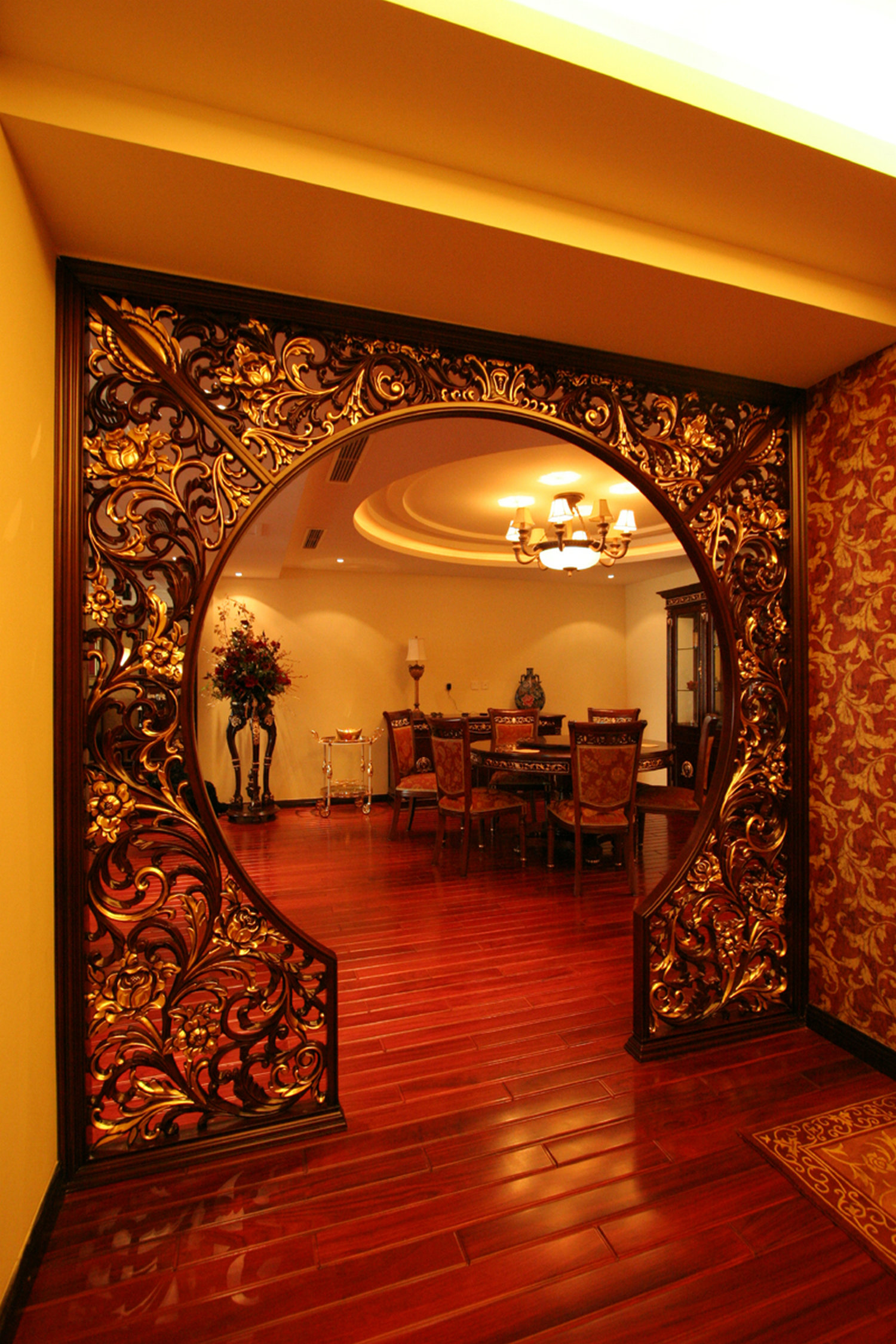 别墅 中式古典 别墅设计 客厅 餐厅图片来自上海实创装饰工长在148平3房26万豪华简约中式设计的分享