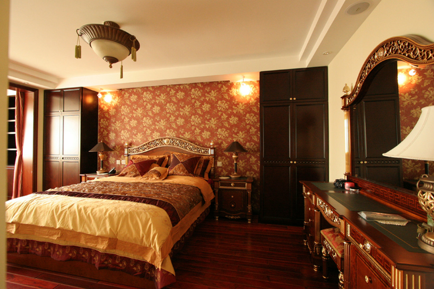 别墅 中式古典 别墅设计 客厅 卧室图片来自上海实创装饰工长在148平3房26万豪华简约中式设计的分享