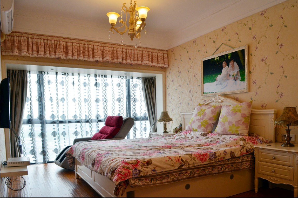 卧室图片来自深圳市浩天装饰在大信花园的分享