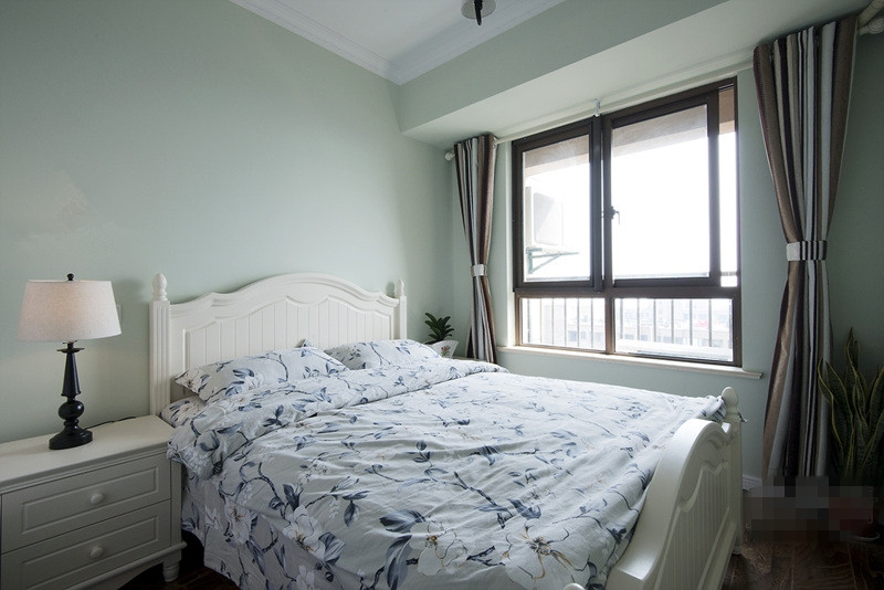 美式效果图 美式装修 三居 卧室图片来自河南超凡装饰在140平现代美式小清新的分享