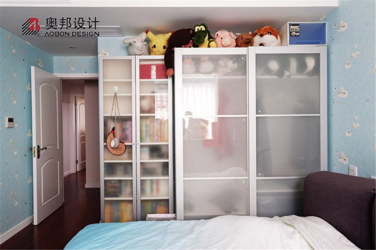 简约 欧式 复式户型 奥邦装饰 朱永作品 卧室图片来自上海奥邦装饰在温馨简欧·简致风情的分享