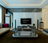 沙发选择黑色米色简约系列，咖色窗帘，调节整个空间的和谐。