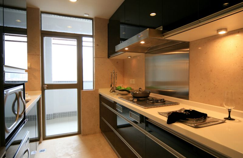 厨房图片来自聚星堂装饰在123平黑白灰简洁前卫3居的分享