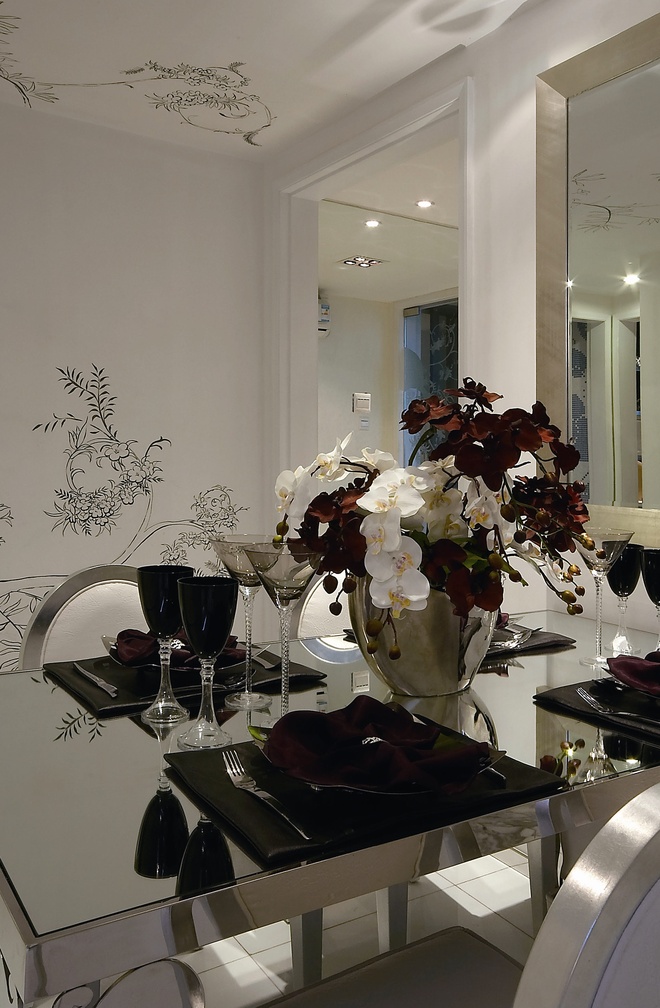 简约 欧式 三居 客厅 卧室 厨房 餐厅 白领图片来自实创装饰百灵在高大尚奢华案例的分享