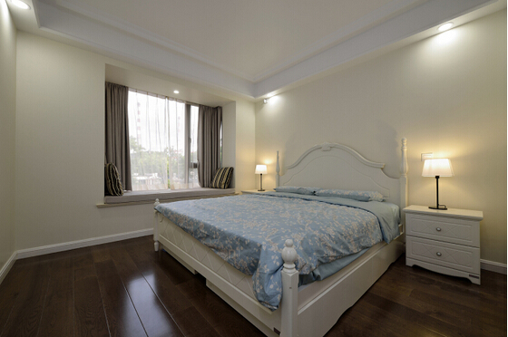 卧室图片来自佰辰生活装饰在120舒适宜人美式简约3居的分享