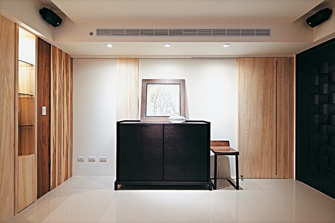 客厅图片来自家装大管家在自然朴实 98平现代简洁舒适之家的分享