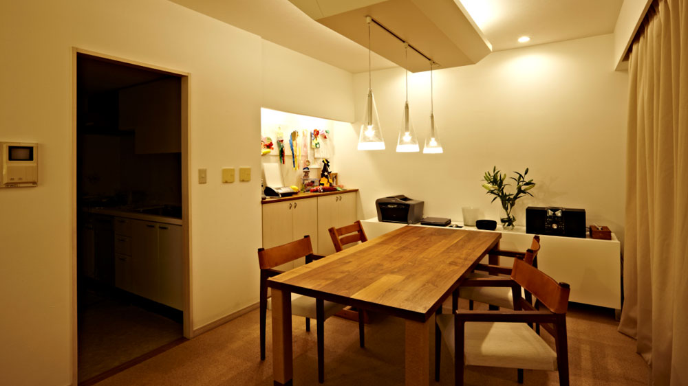 现代 二居 三居 别墅 白领 收纳 旧房改造 80后 小资 餐厅图片来自周楠在日本某小区的分享
