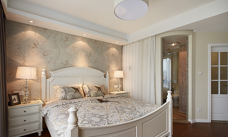 卧室图片来自家装大管家在139平美式风格 恬淡中的小清新的分享
