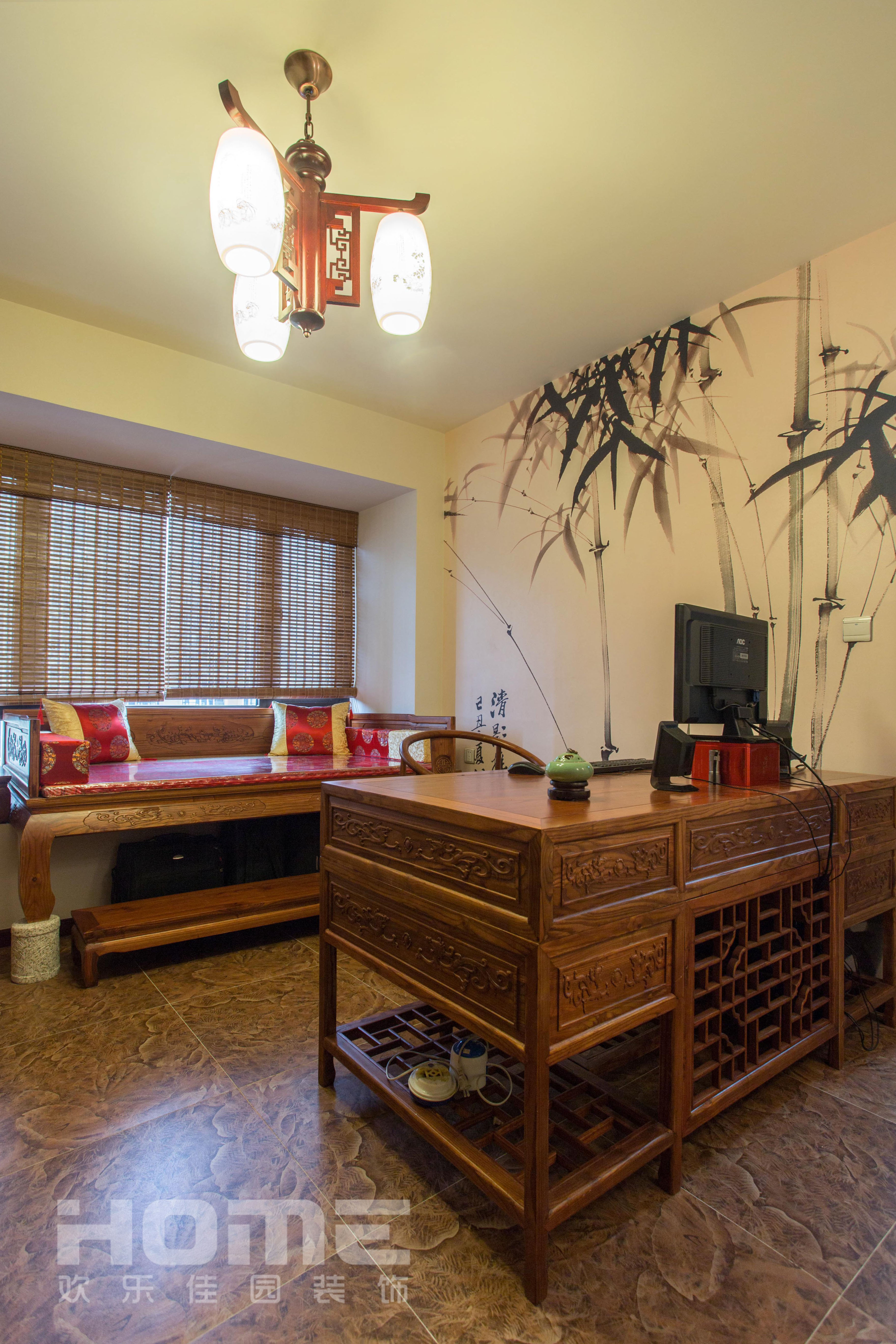 欧式 混搭 三居 书房图片来自四川欢乐佳园装饰在凤凰城的简欧混搭风的分享