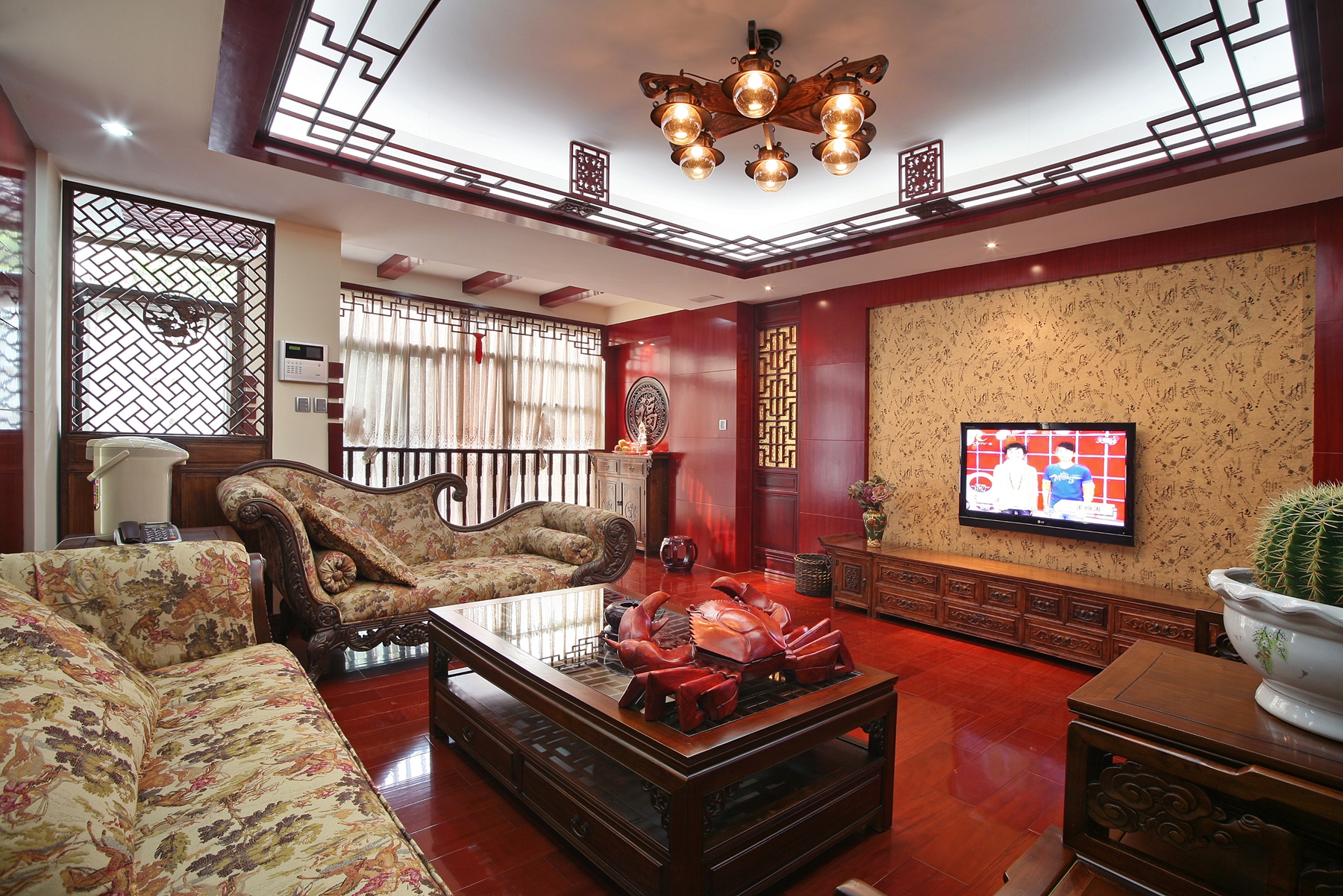 客厅图片来自天津行云创意装饰设计有限公司在檀府的分享