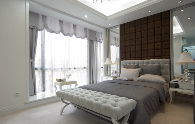 卧室图片来自家装大管家在高雅贵族气派 119平白色欧式3居的分享