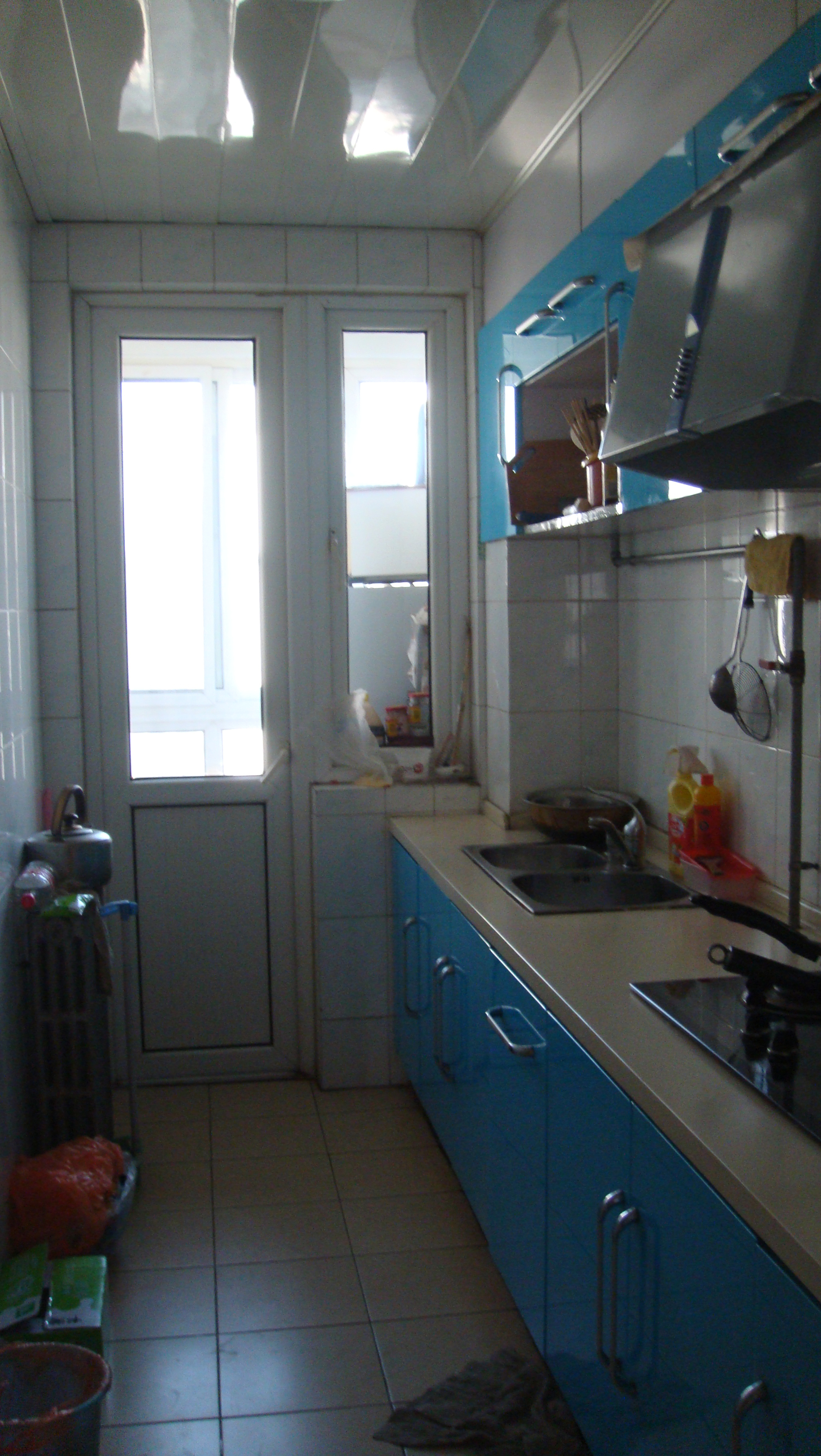 欧式 二居 白领 收纳 旧房改造 80后 厨房图片来自今朝装饰老房专线在100平老房，和平里煤科院的分享