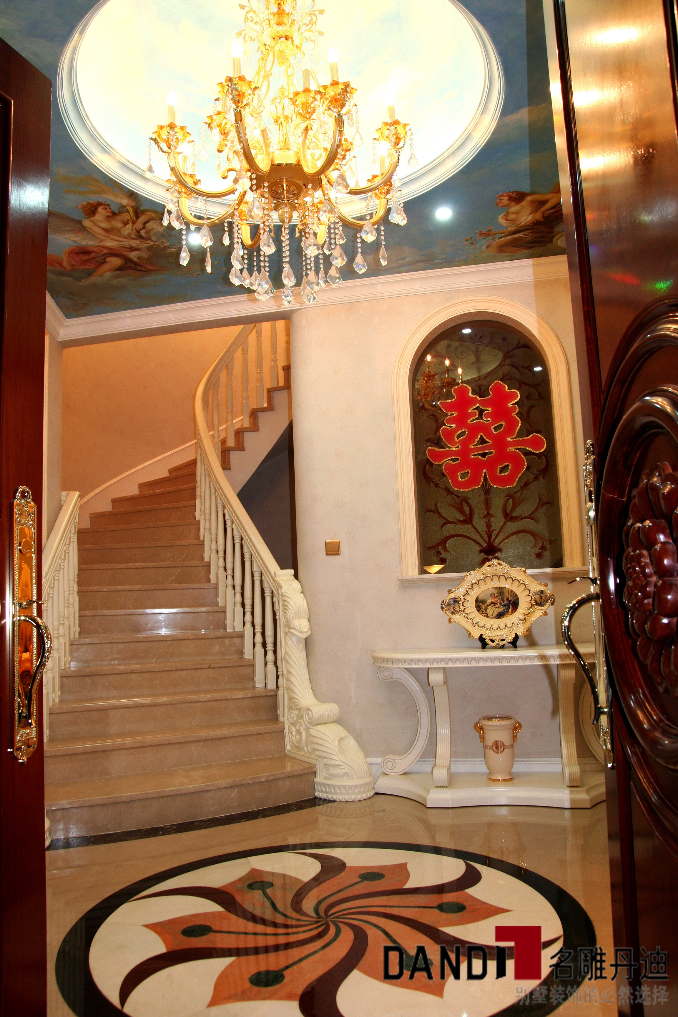 欧式 别墅 高富帅 别墅装饰 奢华 熙园 客厅 楼梯 楼梯图片来自名雕丹迪在迷恋·奢华—熙园欧式别墅的分享